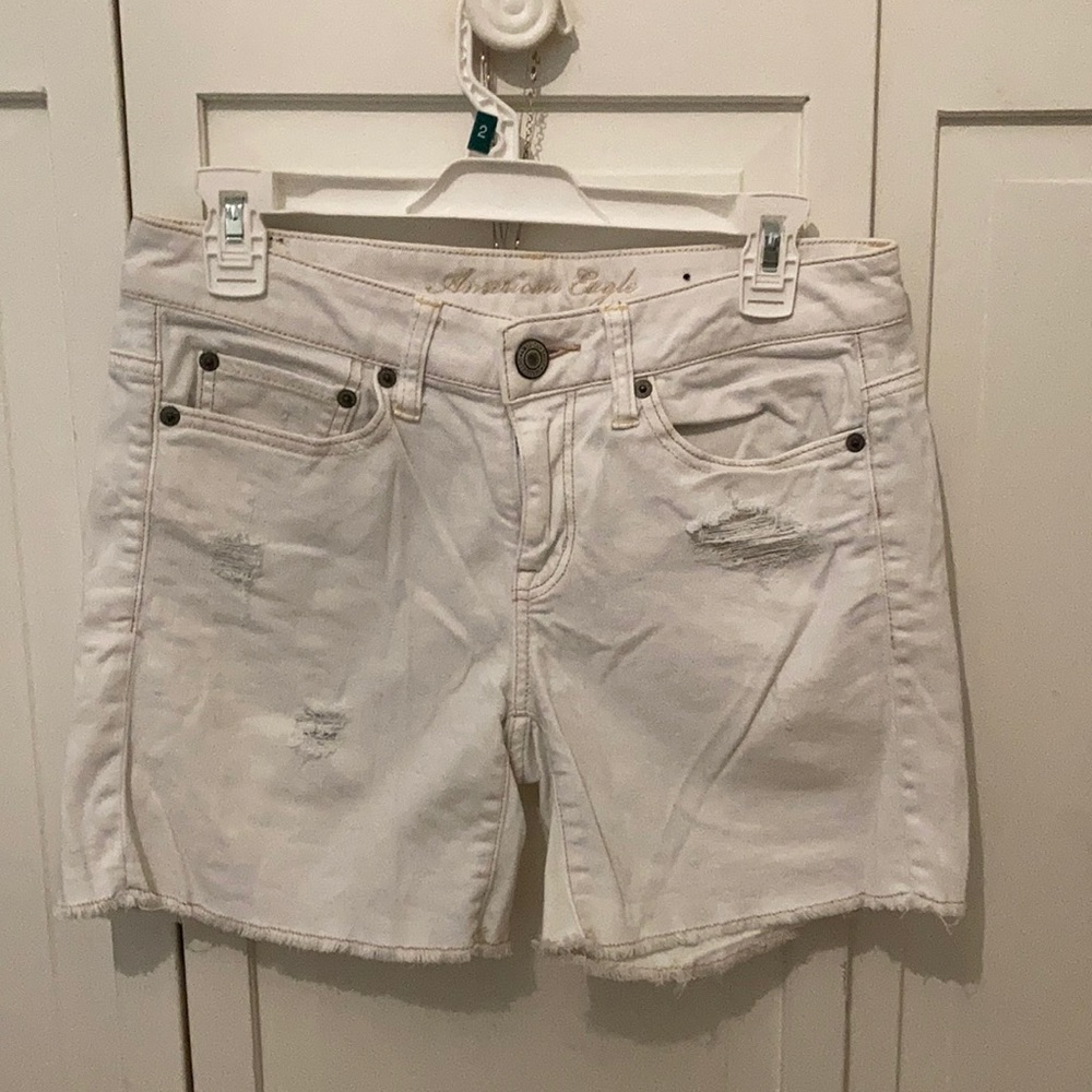Cutoff white jorts